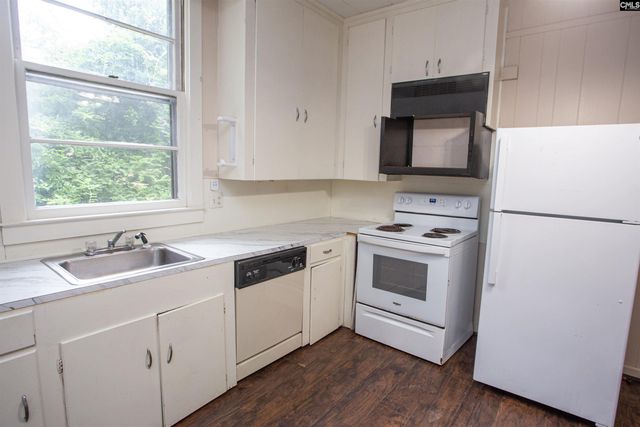 207 N Lee Street, Bishopville, SC 29010