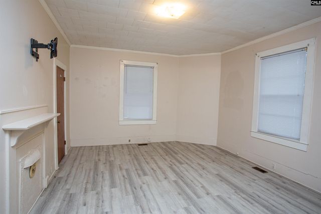 207 N Lee Street, Bishopville, SC 29010