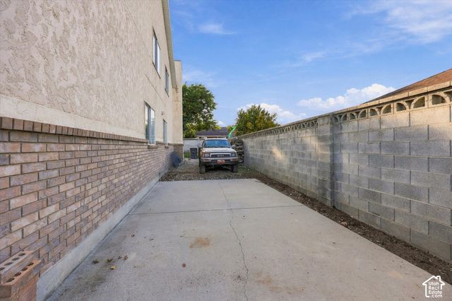 9766 S PENDLETON WAY, South Jordan, UT 84095