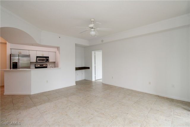 13010 Positano CIR 102, Naples, FL 34105