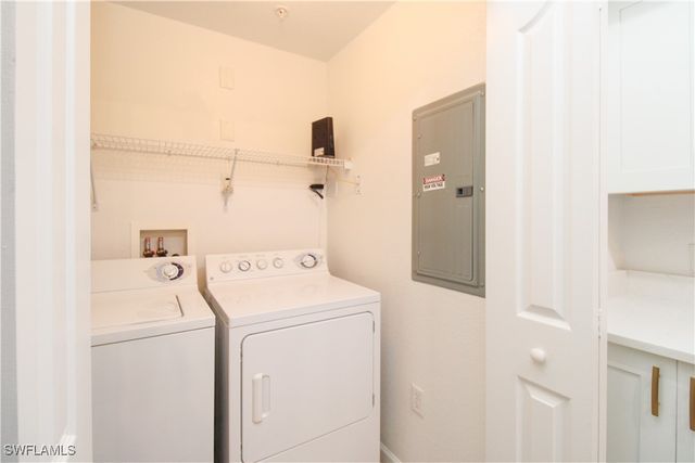 13010 Positano CIR 102, Naples, FL 34105