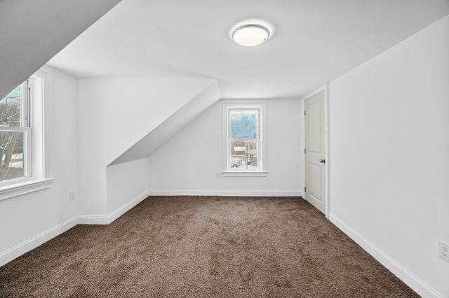 18 Main St, Ashburnham, MA 01430
