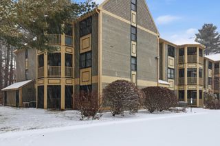 3 Mayfair Ln Apt 108, Nashua, NH 03063
