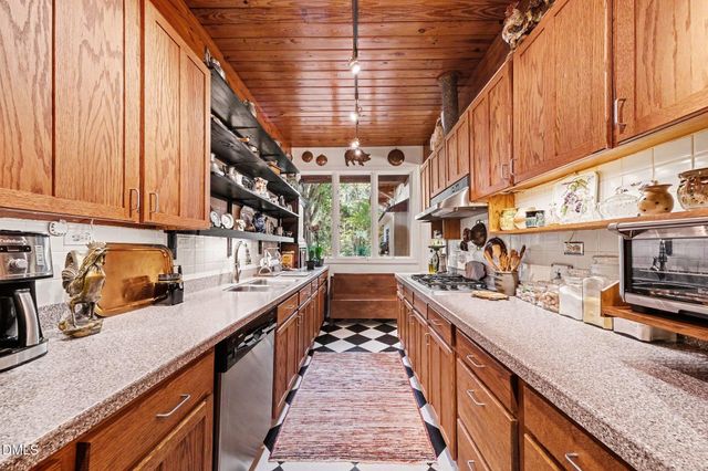 51 Bynum Road, Pittsboro, NC 27312