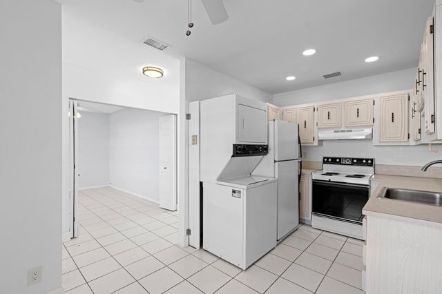 8616 Chevy Chase Drive, Boca Raton, FL 33433