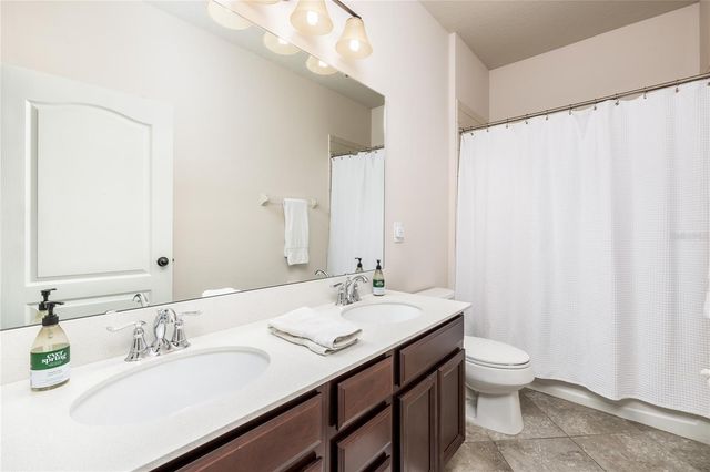 11530 LAKE LUCAYA DRIVE, Riverview, FL 33579