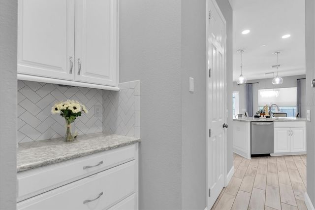 4304 BARBOUR TRAIL, Odessa, FL 33556