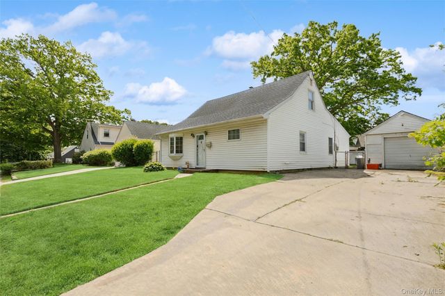 650 Eagle Avenue, West Hempstead, NY 11552
