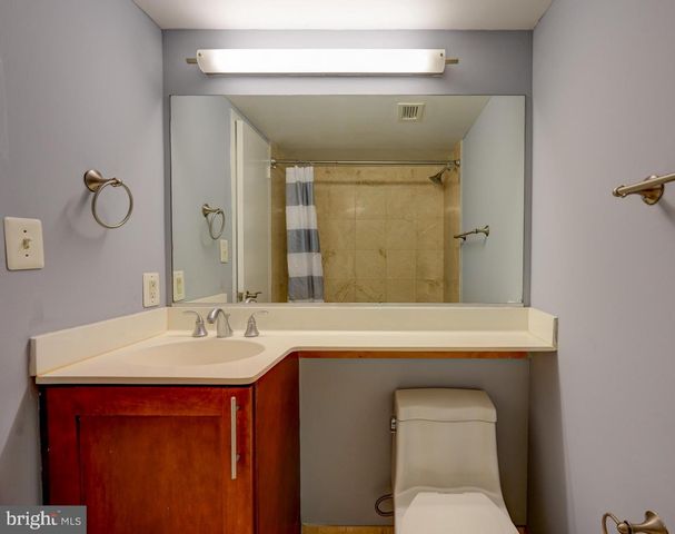 7333 NEW HAMPSHIRE AVE #510 S, Takoma Park, MD 20912