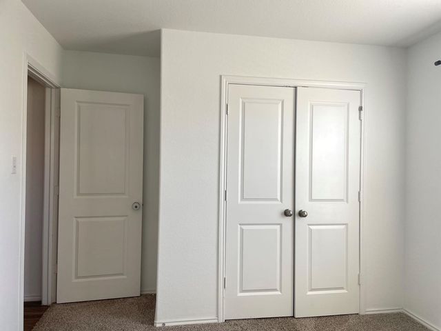 203 Arnage DR, Hutto, TX 78634