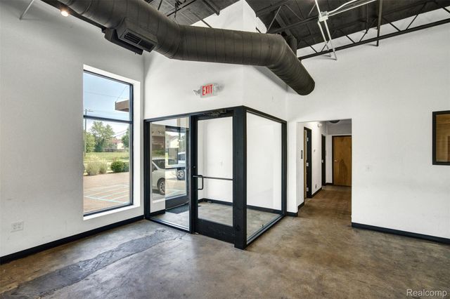 611 W Philadelphia Street, Detroit, MI 48202