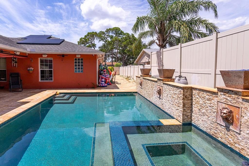 Image 25 of property listing at 4907 CARLYLE ROAD, Tampa, FL 33615