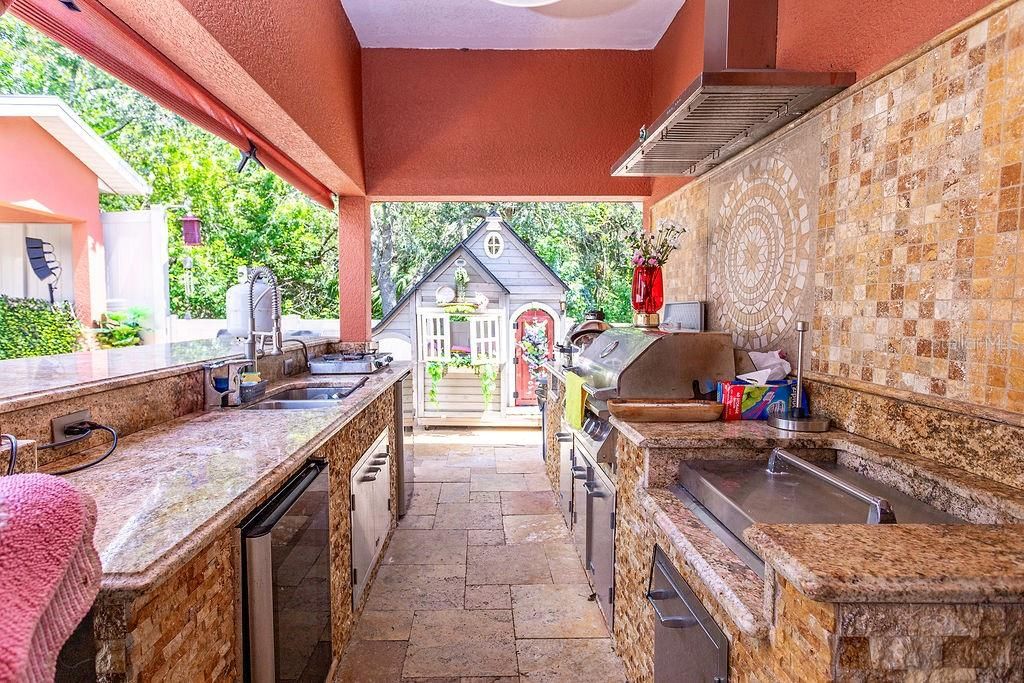 Image 26 of property listing at 4907 CARLYLE ROAD, Tampa, FL 33615