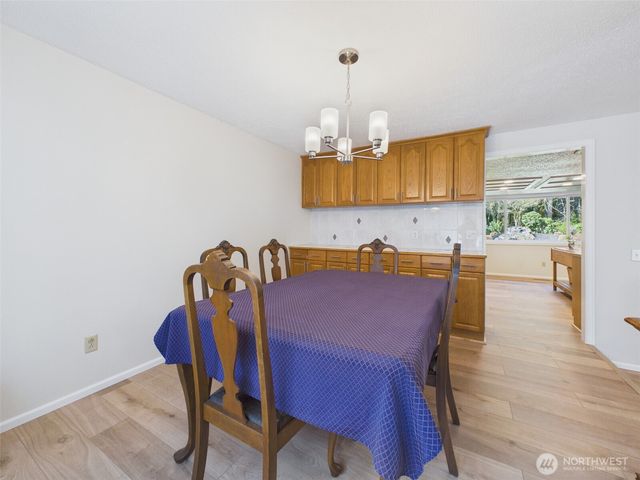 3211 70th Avenue SW, Olympia, WA 98512