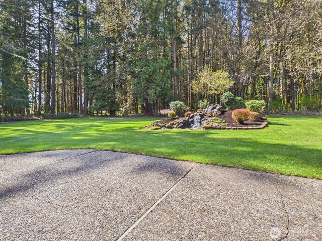 3211 70th Avenue SW, Olympia, WA 98512