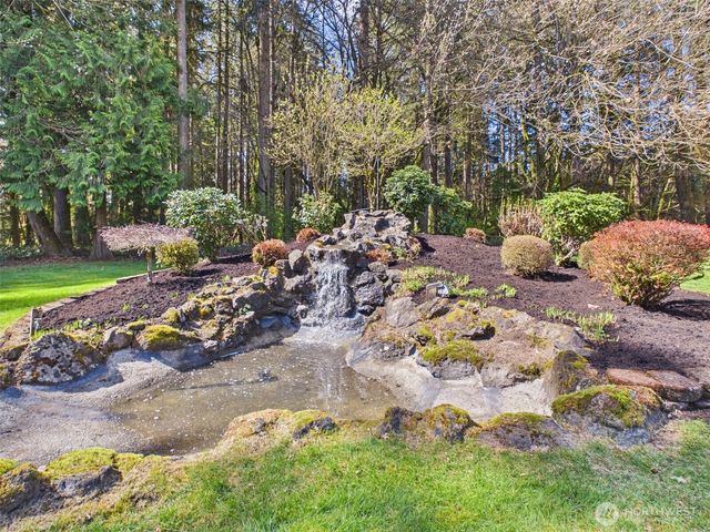 3211 70th Avenue SW, Olympia, WA 98512