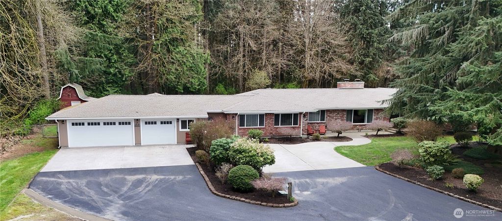 3211 70th Avenue SW, Olympia, WA 98512