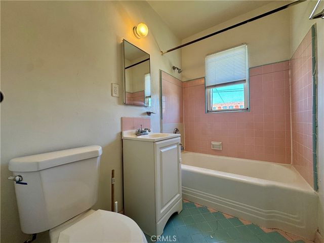 516 E Lomita Avenue 9, Glendale, CA 91205