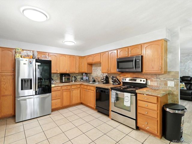 14938 E Florida Ave, Aurora, CO 80012