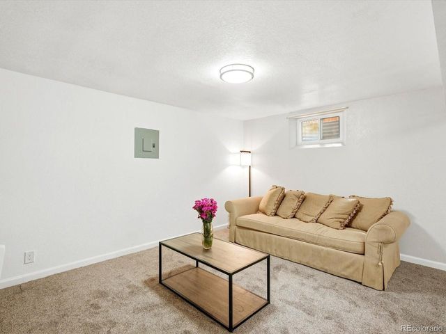 14938 E Florida Ave, Aurora, CO 80012