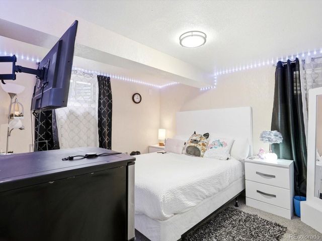 14938 E Florida Ave, Aurora, CO 80012