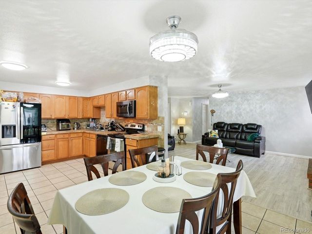 14938 E Florida Ave, Aurora, CO 80012
