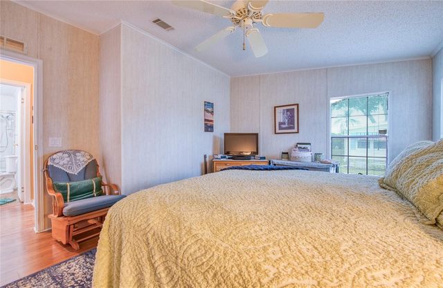 258 PELICAN DRIVE N, Oldsmar, FL 34677