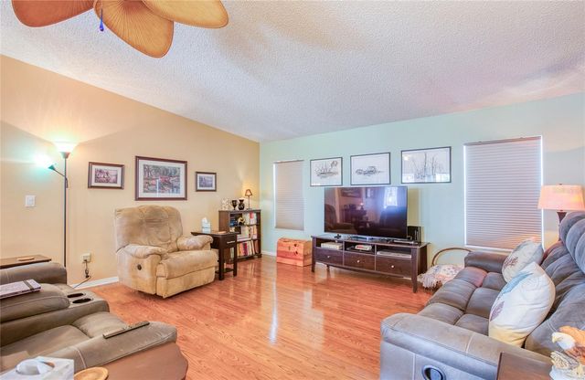 258 PELICAN DRIVE N, Oldsmar, FL 34677