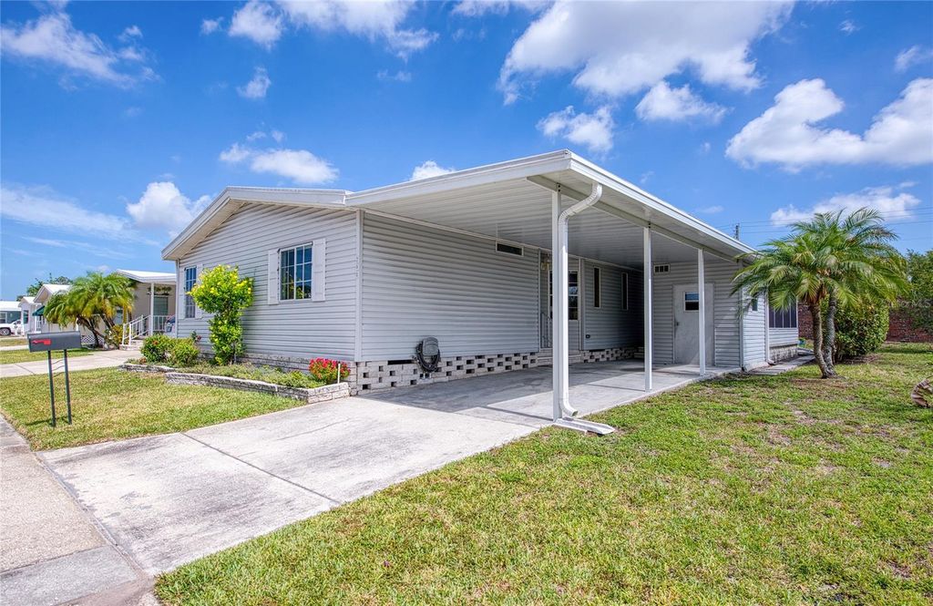 258 PELICAN DRIVE N, Oldsmar, FL 34677