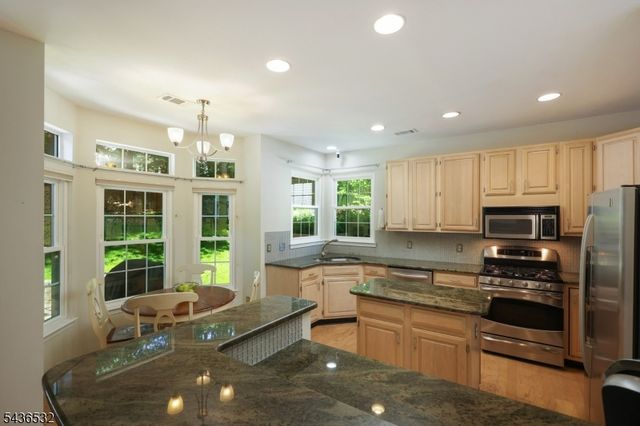48 Huntington Rd, Bernards Twp., NJ 07920
