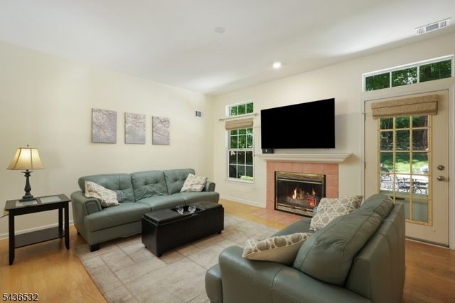 48 Huntington Rd, Bernards Twp., NJ 07920