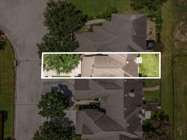 8026 Loyel Pointe Drive, Houston, TX 77064