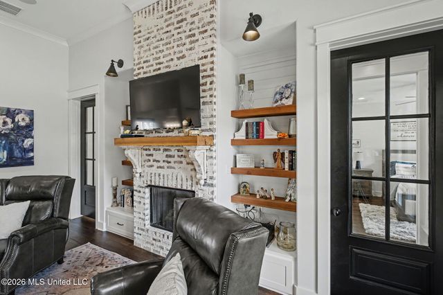 6983 Farm Cove, Olive Branch, MS 38654