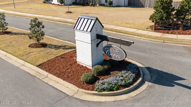 6983 Farm Cove, Olive Branch, MS 38654