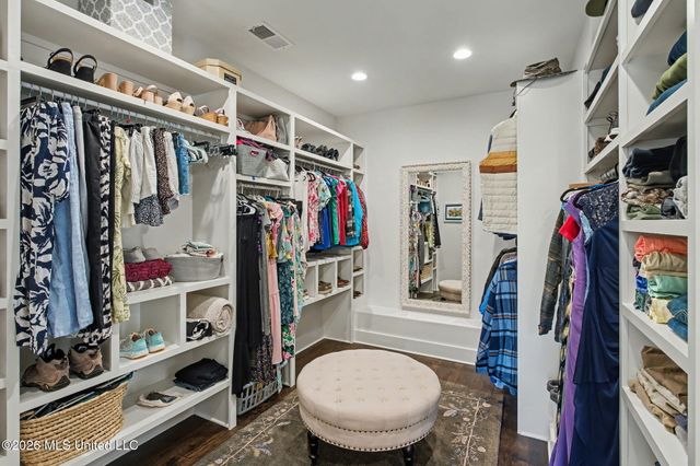 6983 Farm Cove, Olive Branch, MS 38654