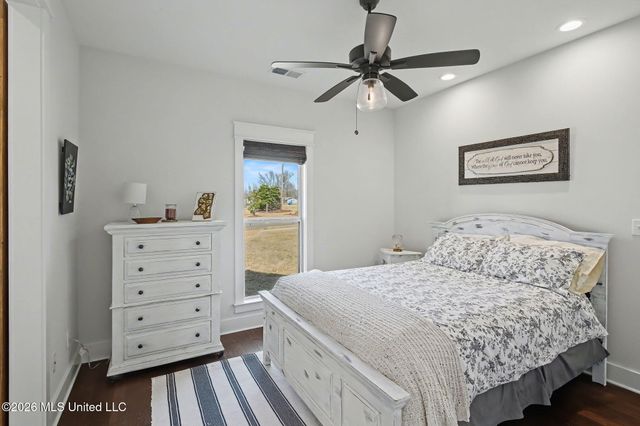 6983 Farm Cove, Olive Branch, MS 38654