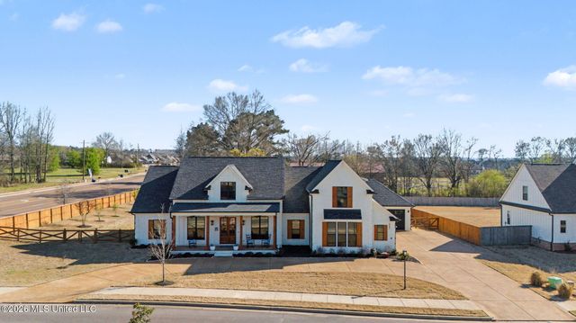 6983 Farm Cove, Olive Branch, MS 38654