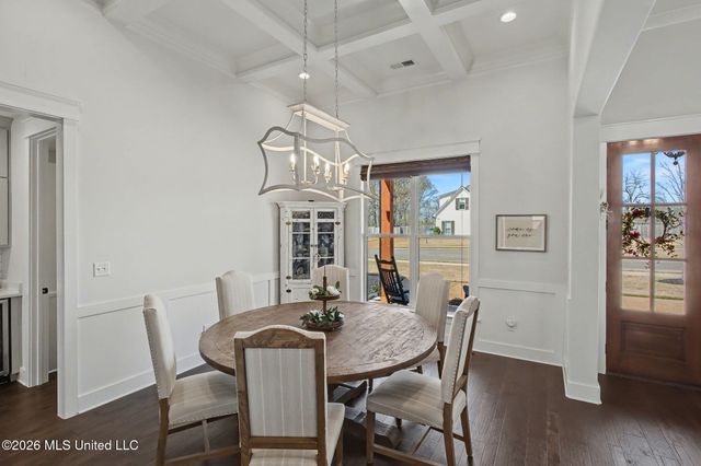 6983 Farm Cove, Olive Branch, MS 38654