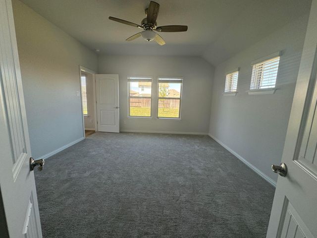 324 Old Trinity WAY, Georgetown, TX 78628