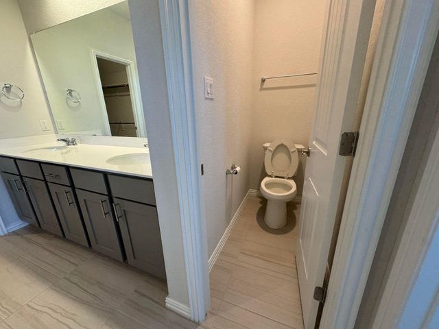 324 Old Trinity WAY, Georgetown, TX 78628