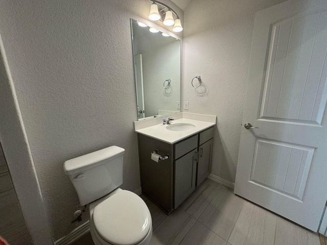 324 Old Trinity WAY, Georgetown, TX 78628