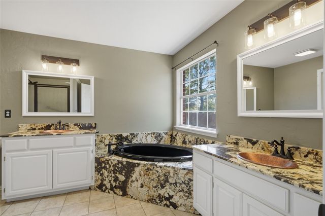 9908 N 114th East Avenue, Owasso, OK 74055