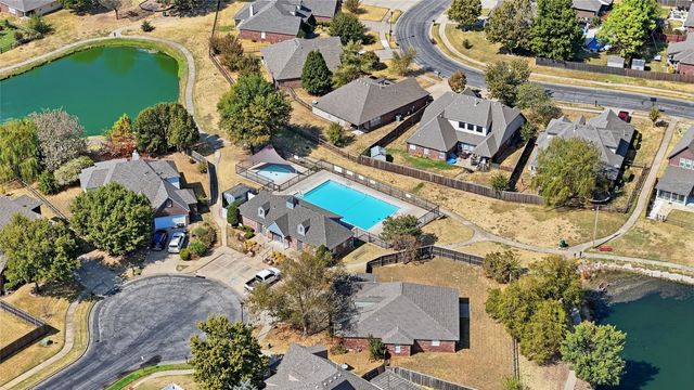 9908 N 114th East Avenue, Owasso, OK 74055