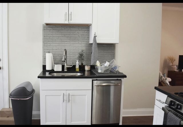 3819 N Greenview Avenue 1N, Chicago, IL 60613