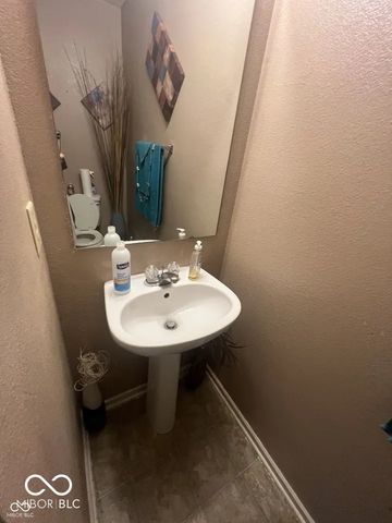 12509 Teacup Way, Indianapolis, IN 46235