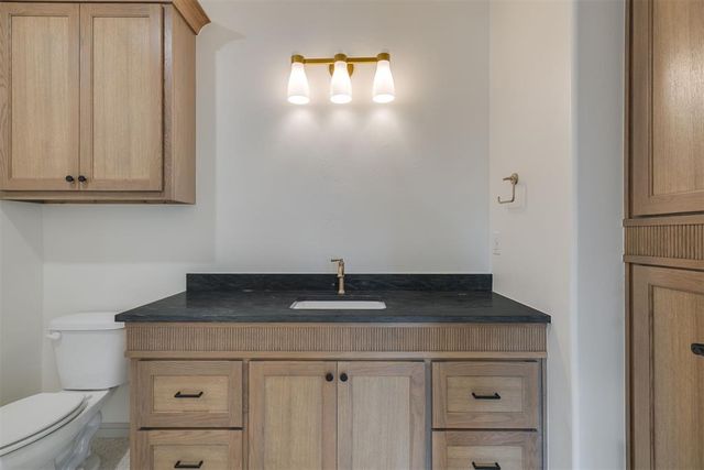 3012 Stone Field Way, Edmond, OK 73034