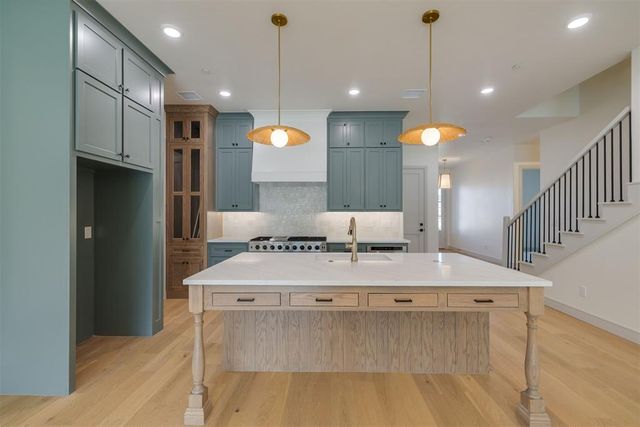 3012 Stone Field Way, Edmond, OK 73034