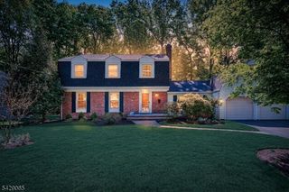 800 Cranford Ave, Westfield Town, NJ 07090