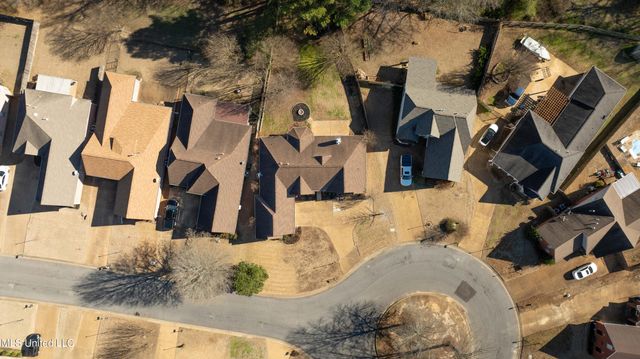 3750 Lake Village Cove, Olive Branch, MS 38654