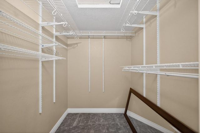 10 River Glade Ct, Sacramento, CA 95831